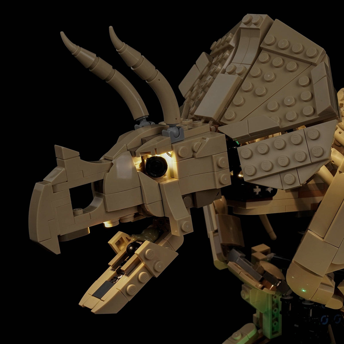 Light_Kit_for_LEGO_Jurassic_World_Dinosaur_Fossils_Triceratops_77985_Bright_My_Bricks_2