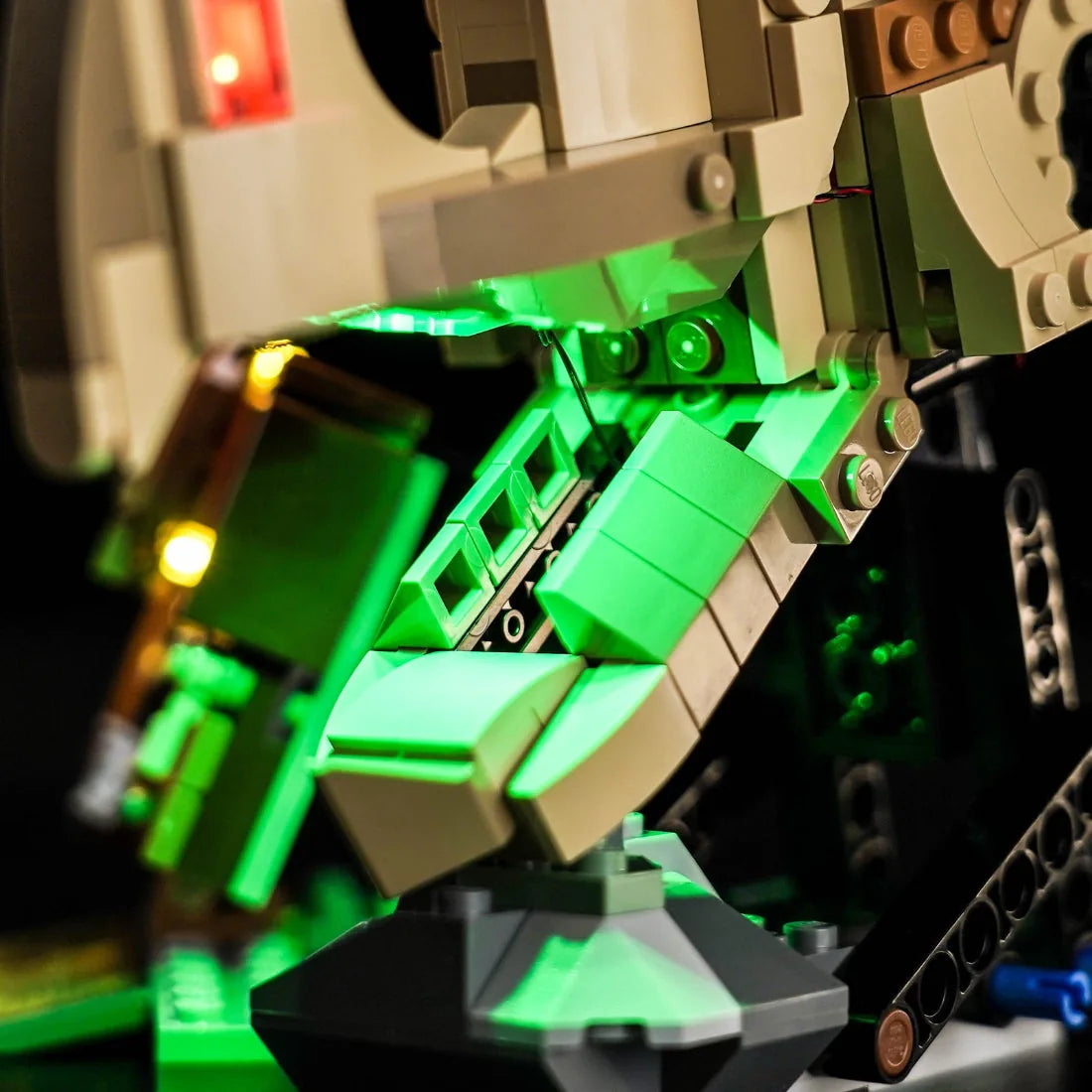 LEGO® Jurassic World Dinosaur Fossils: Triceratops Skull #76969 — side angle with lights on (light kit)