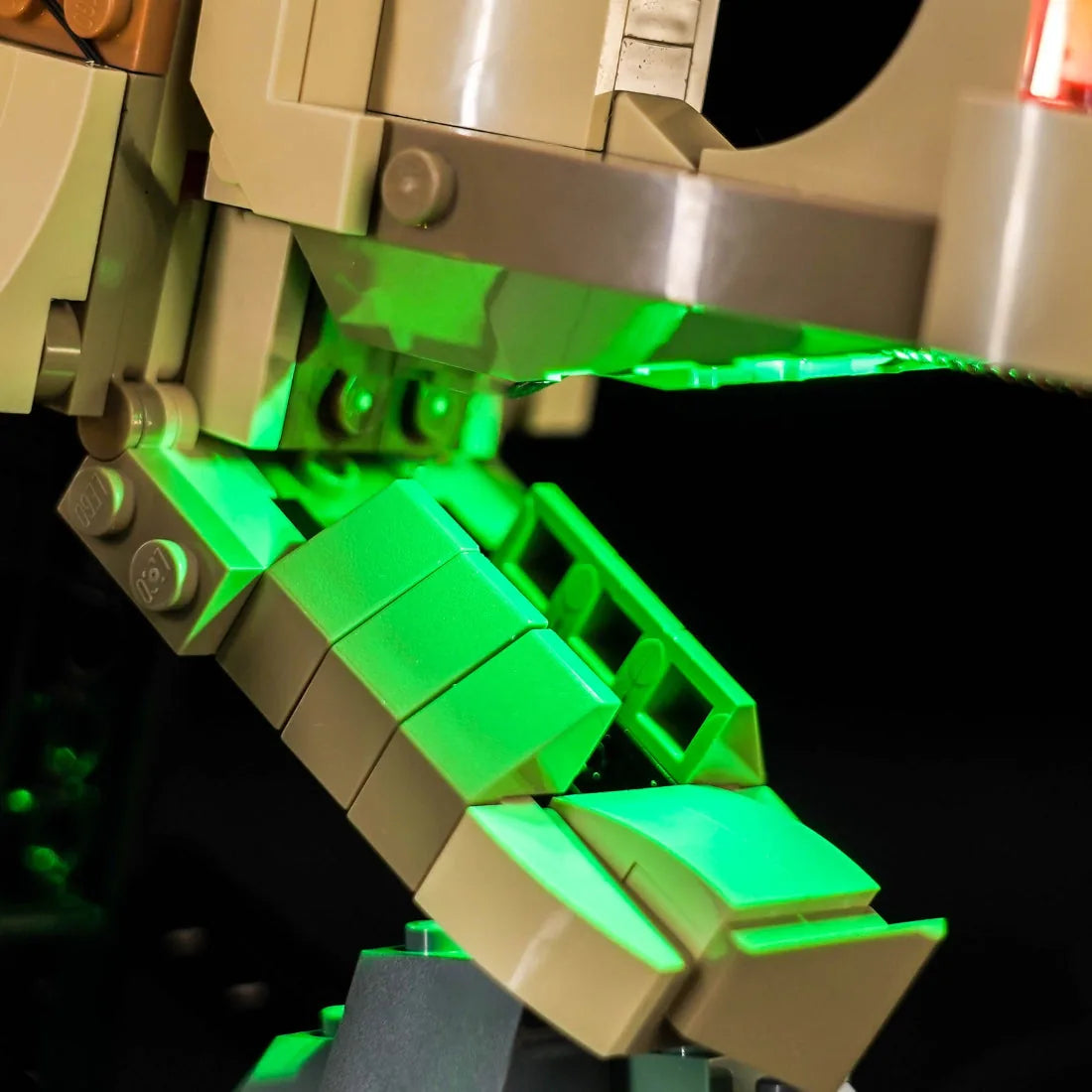 LED lighting kit for LEGO® Jurassic World Dinosaur Fossils: Triceratops Skull #76969, front view fully lit