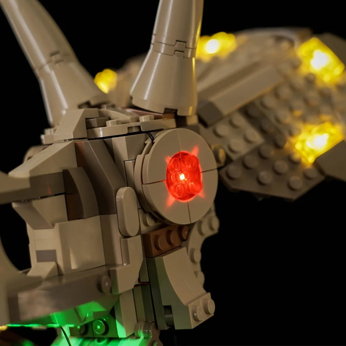 LEGO® Jurassic World Dinosaur Fossils: Triceratops Skull #76969 — night-mode display glow (LED lighting kit)