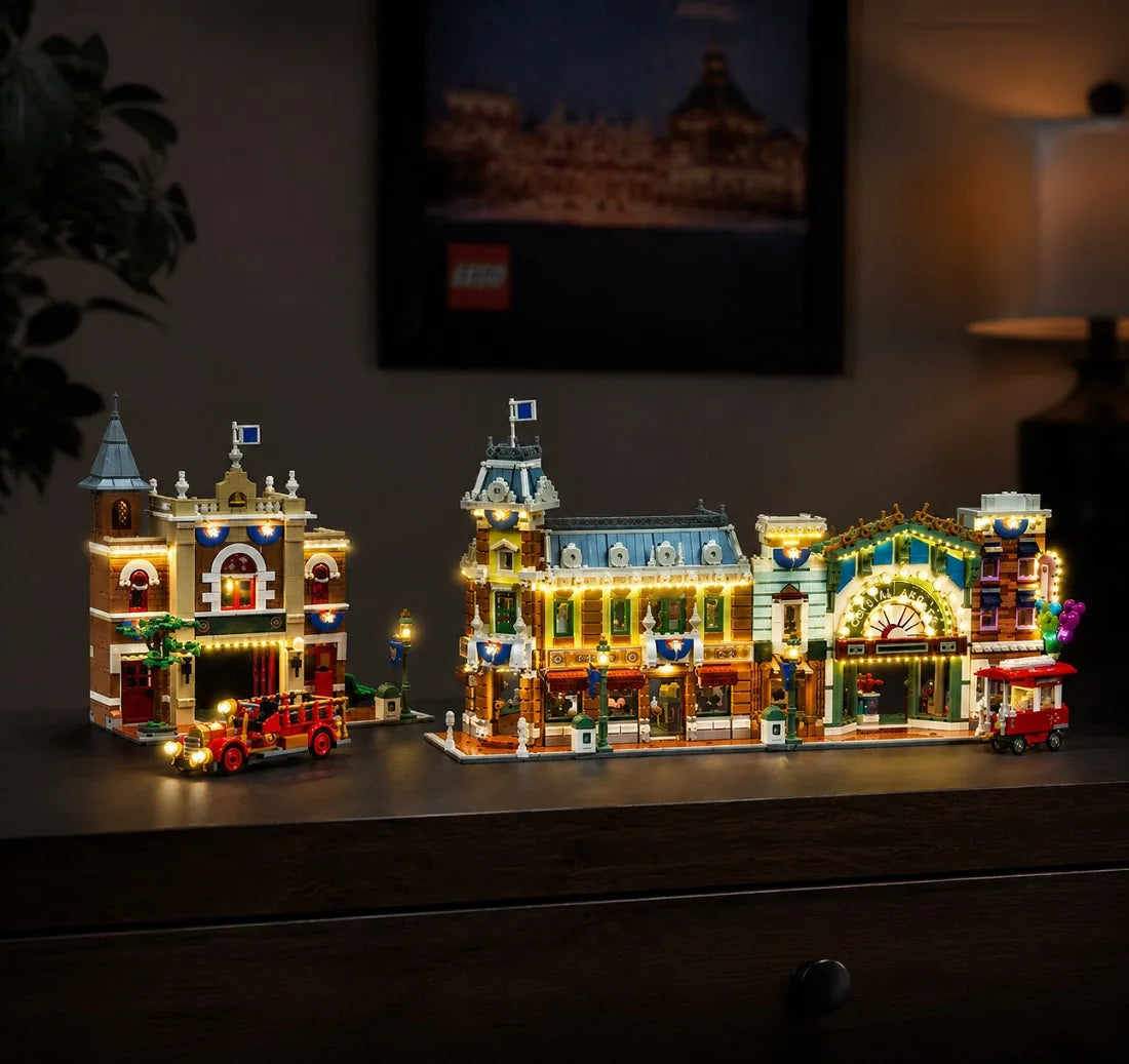 light kit for LEGO® Main Street, U.S.A. #43302, brightened interior detail