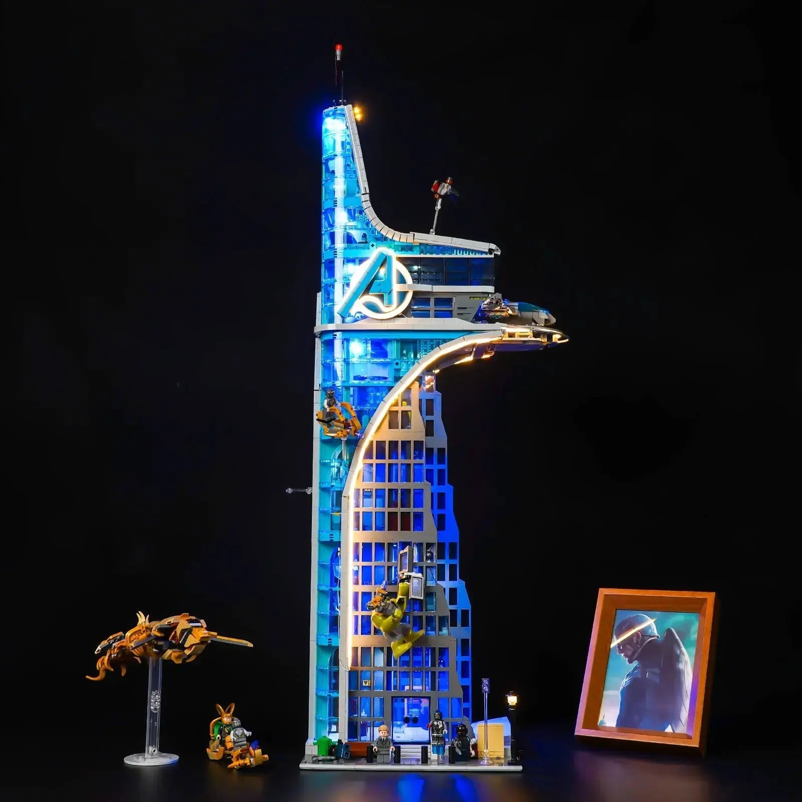 LEGO Marvel Avengers Tower #76269 LED lighting detail