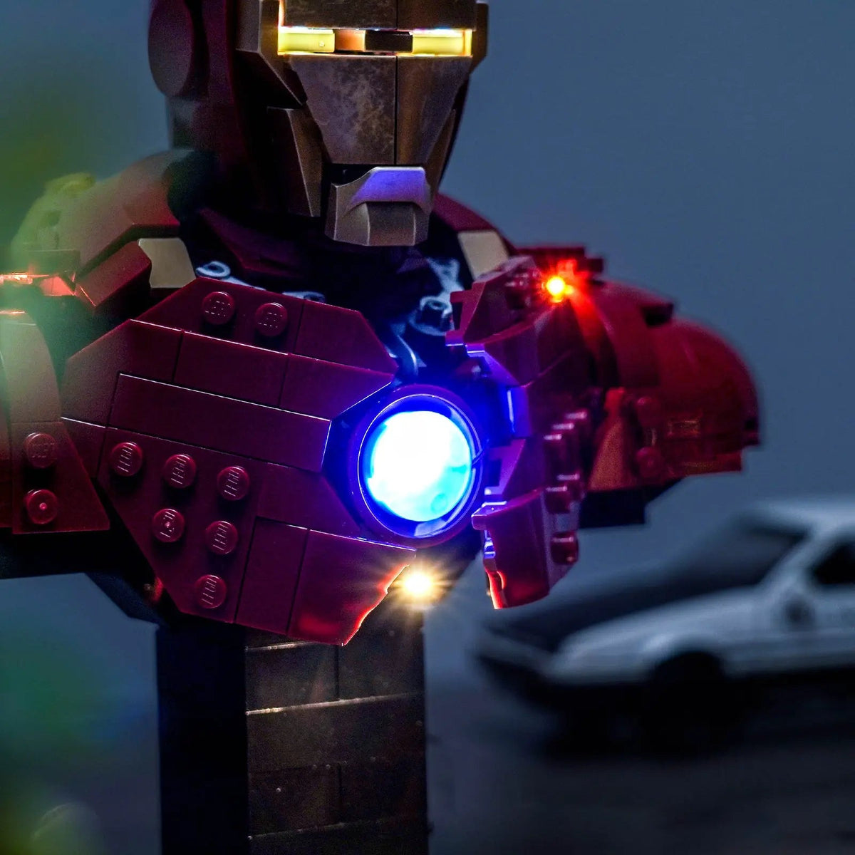 Bright My Bricks LED light kit for LEGO® Marvel Iron Man MK4 Bust #76327 — LED strips and bricks detail