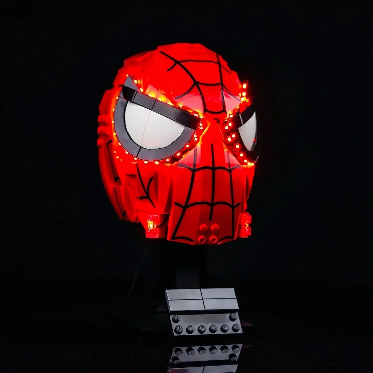 display lighting in a dark room: Bright My Bricks LED lighting kit for LEGO® Marvel Spider-Man's Mask #76285