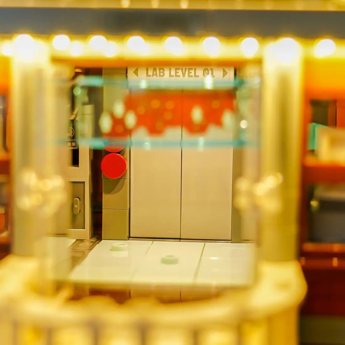 LEGO® Marvel X-Men: The X-Mansion #76294 showcase lighting view, with the premium LED light kit