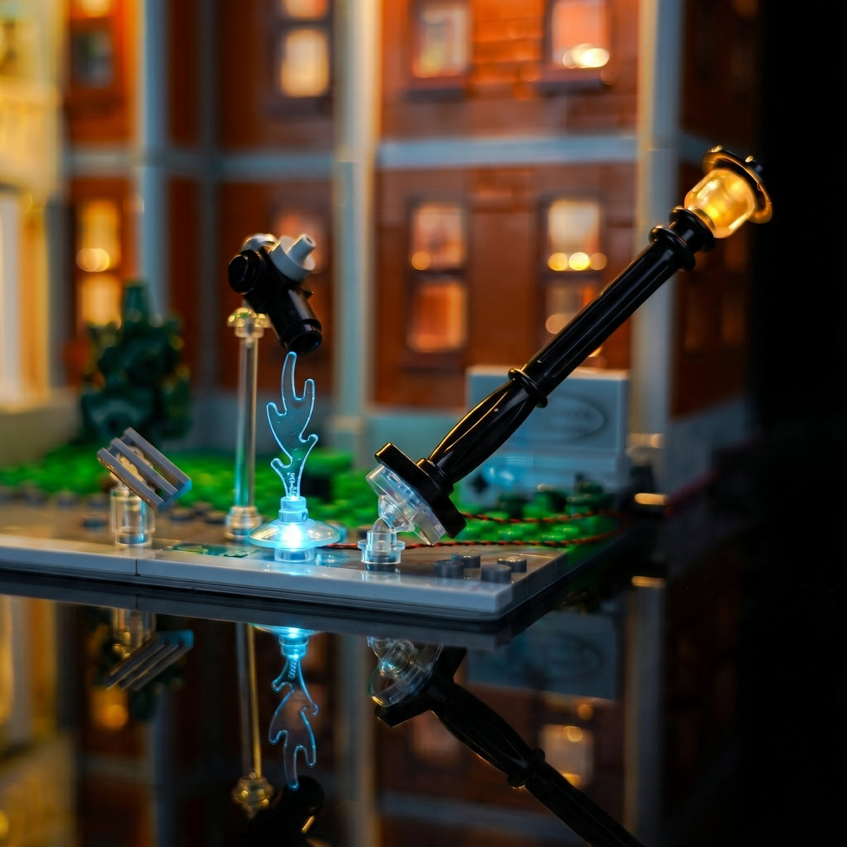 fully illuminated on display: Bright My Bricks LED lights for LEGO® Marvel X-Men: The X-Mansion #76294