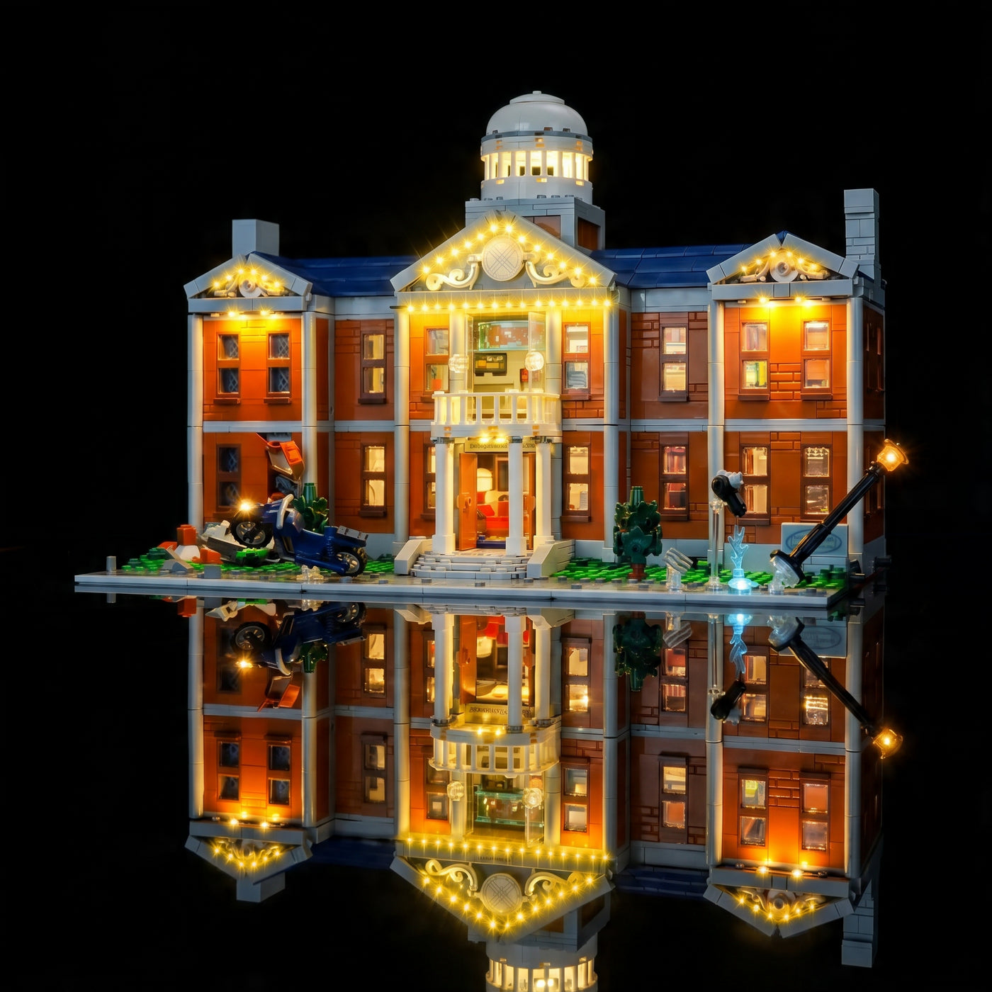 LEGO® Marvel X-Men: The X-Mansion #76294 — before-and-after lighting (custom LED lighting)