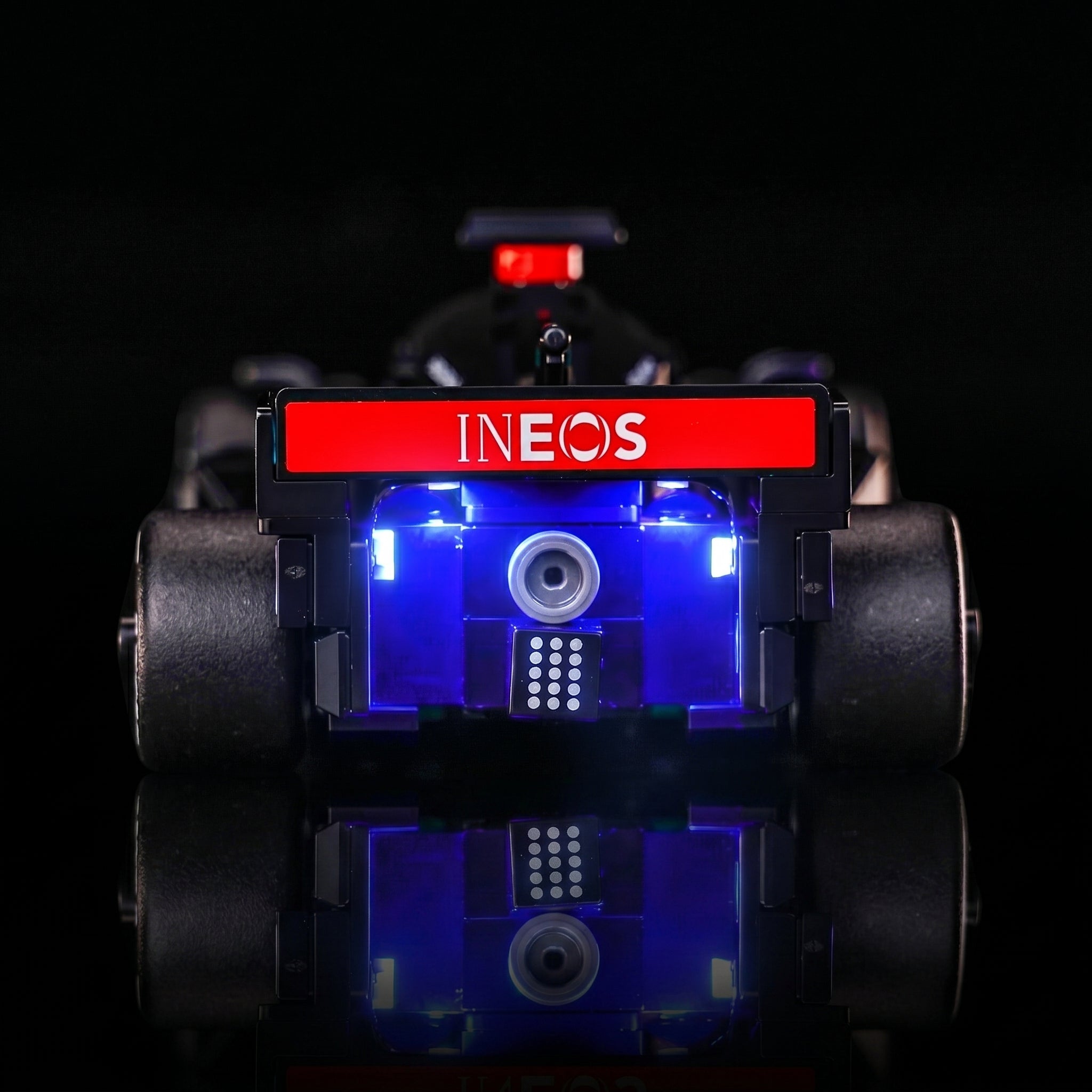 LEGO® Mercedes-AMG F1 W15 Race Car #77244 before-and-after lighting, with the LED light kit