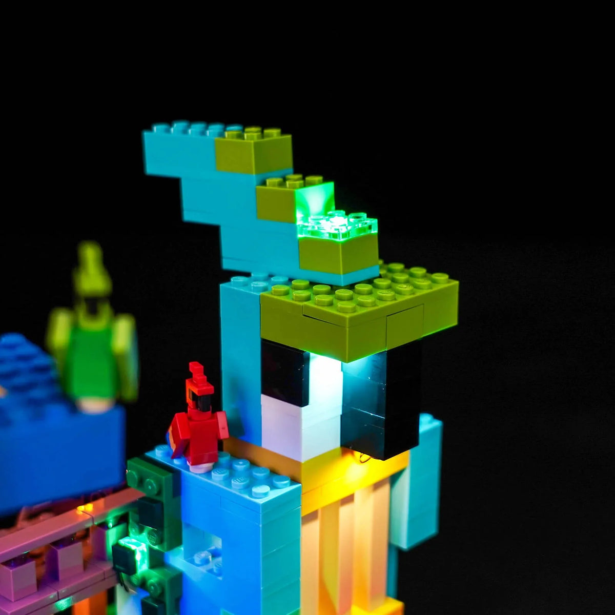 Bright My Bricks premium LED light kit for LEGO® Minecraft The Parrot Houses #21282 — LED strips and bricks detail