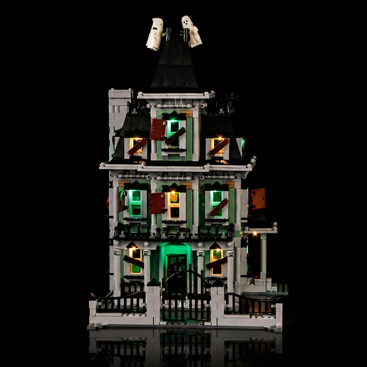 LED light kit for LEGO® Monster Fighters Haunted House #10228 | Bright My Bricks
