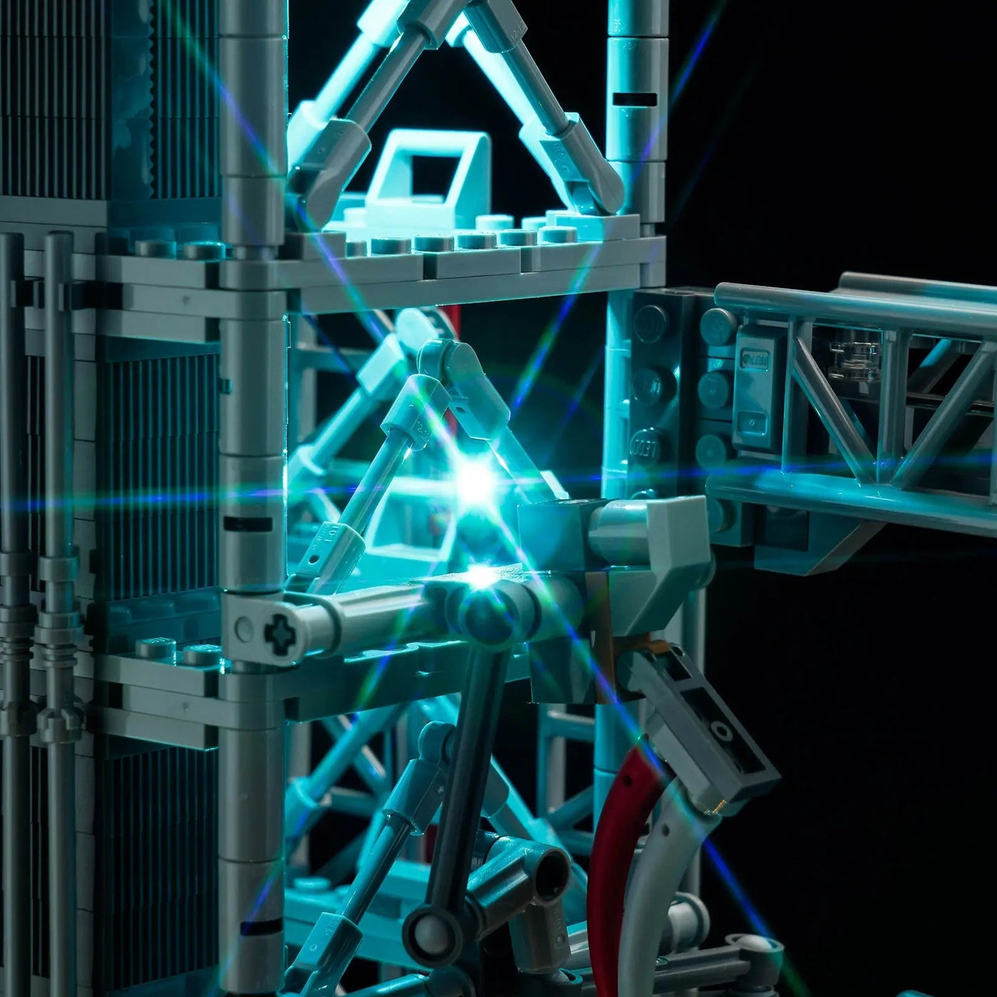 LED kit powered on: Bright My Bricks LED light kit for LEGO® NASA Artemis Space Launch System #10341