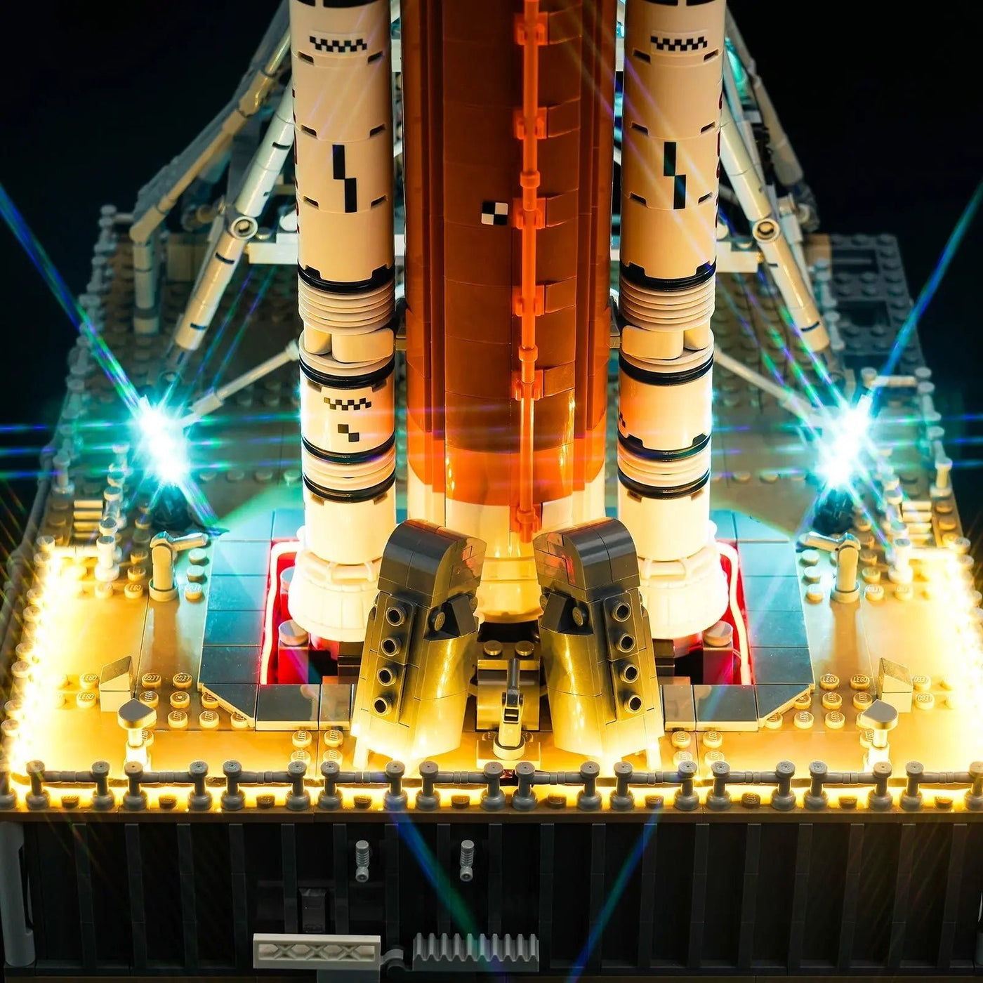 custom LED lighting for LEGO® NASA Artemis Space Launch System #10341, brightened interior detail