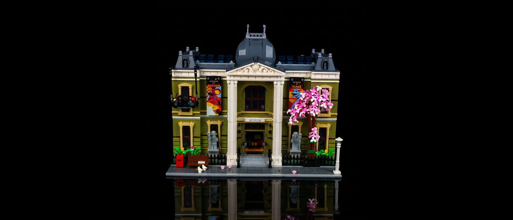 Light Kit for LEGO® Natural History Museum #10326 — standard build, without the LED light kit