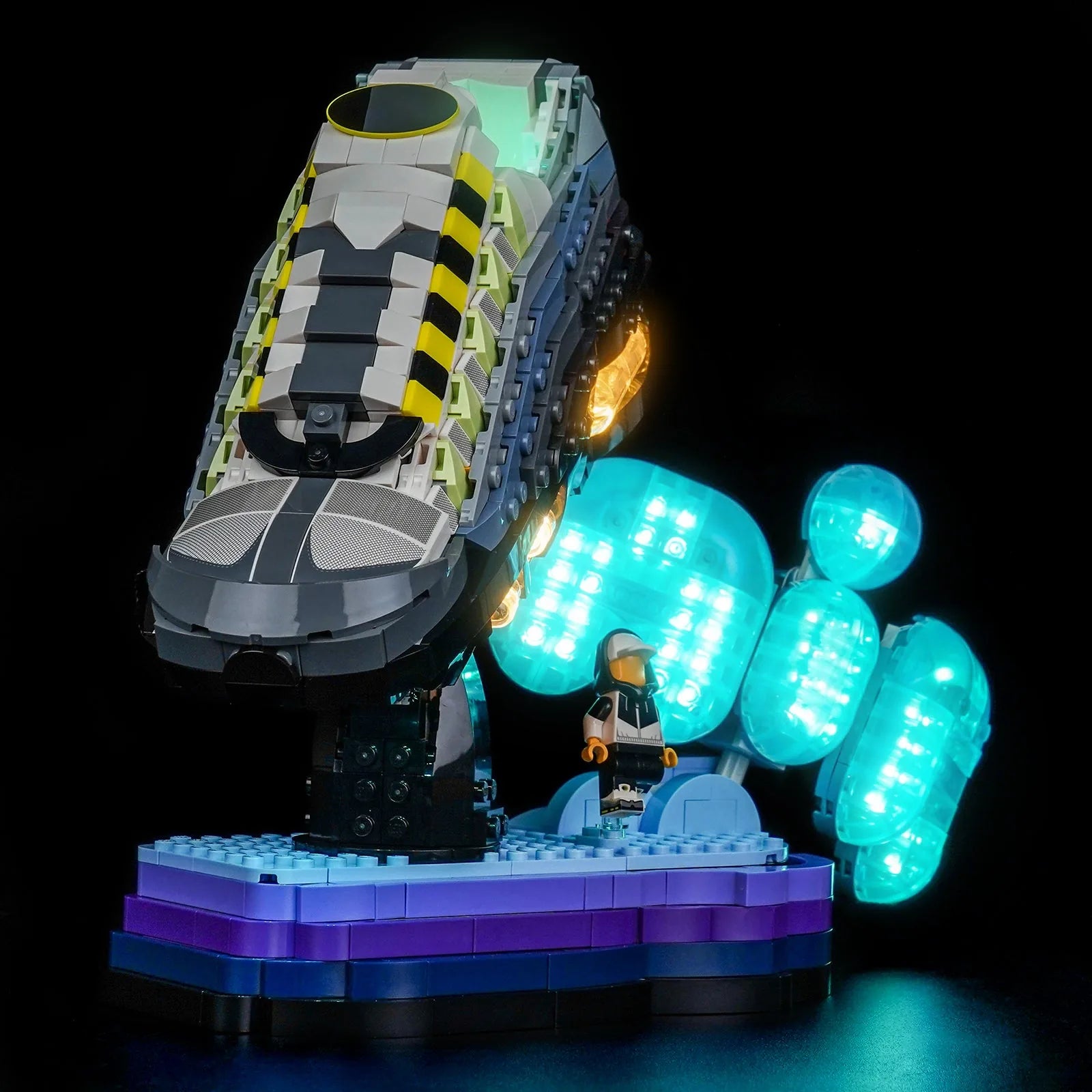 Light Kit LEGO Nike Air Max 95 x LEGO Set #43025 display view