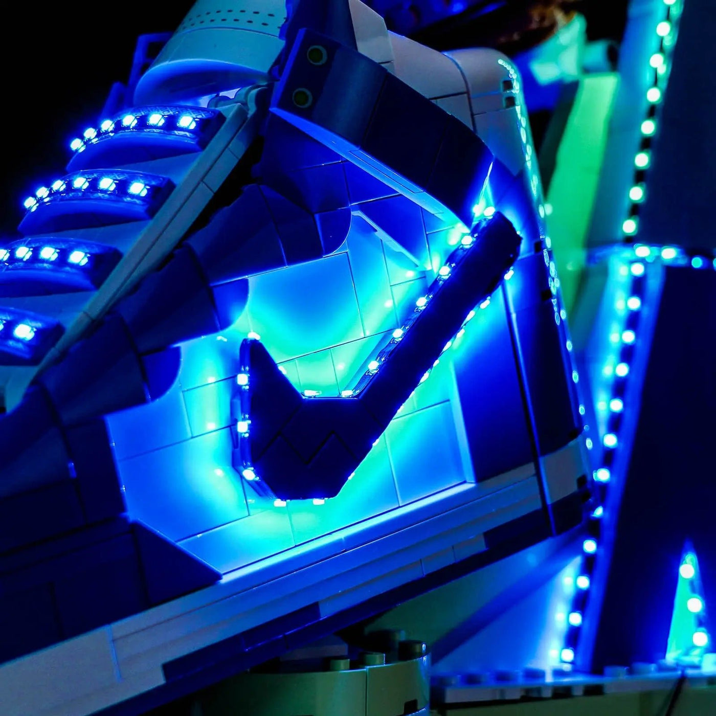 LEGO® Nike Dunk #43008 — showcase lighting view (DIY LED light kit)