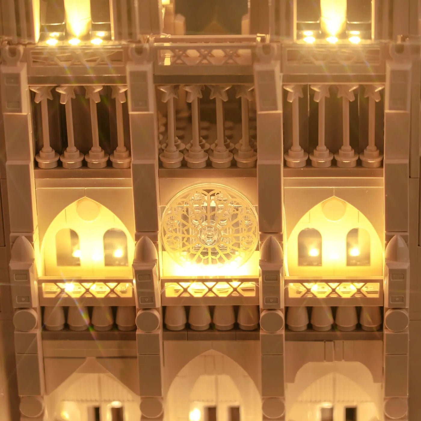night-mode display glow: Bright My Bricks USB-powered LED light kit for LEGO® Notre-Dame de Paris #21061