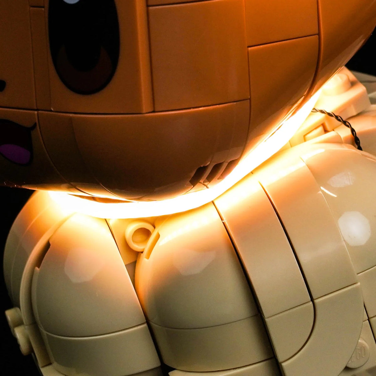 LEGO® Pokémon Eevee #72151 warm LED glow detail, with the USB-powered LED light kit