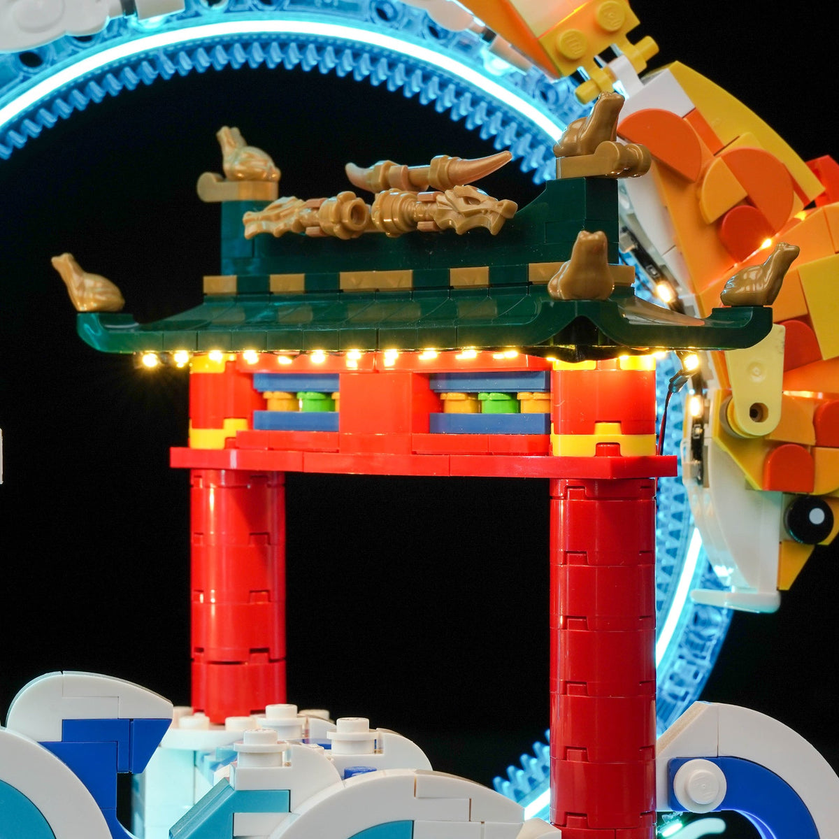 LEGO® Prosperity Carp Leaping #80120 — LED strips and bricks detail (USB-powered LED light kit)