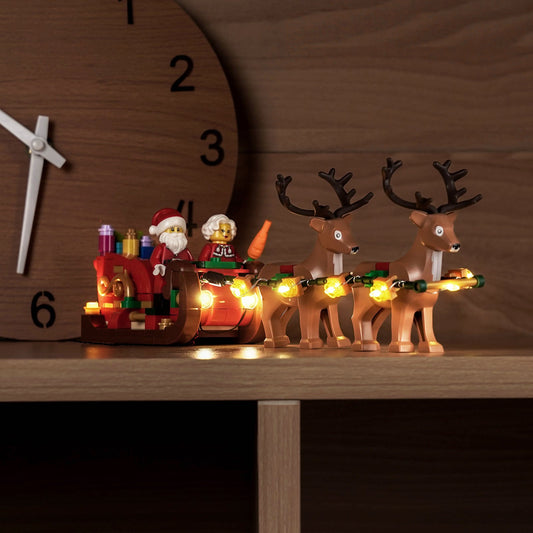 Lichtset für LEGO® Abenteuerliche Schlittenfahrt des Weihnachtsmanns #40866 – beleuchtete Ansicht 1