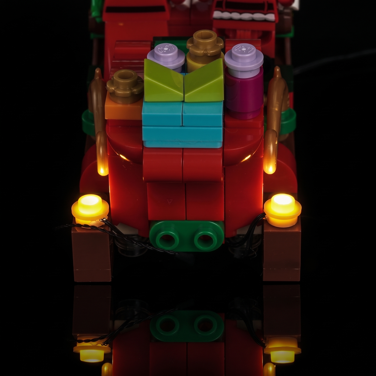 Lichtset für LEGO® Abenteuerliche Schlittenfahrt des Weihnachtsmanns #40866 – beleuchtete Ansicht 12