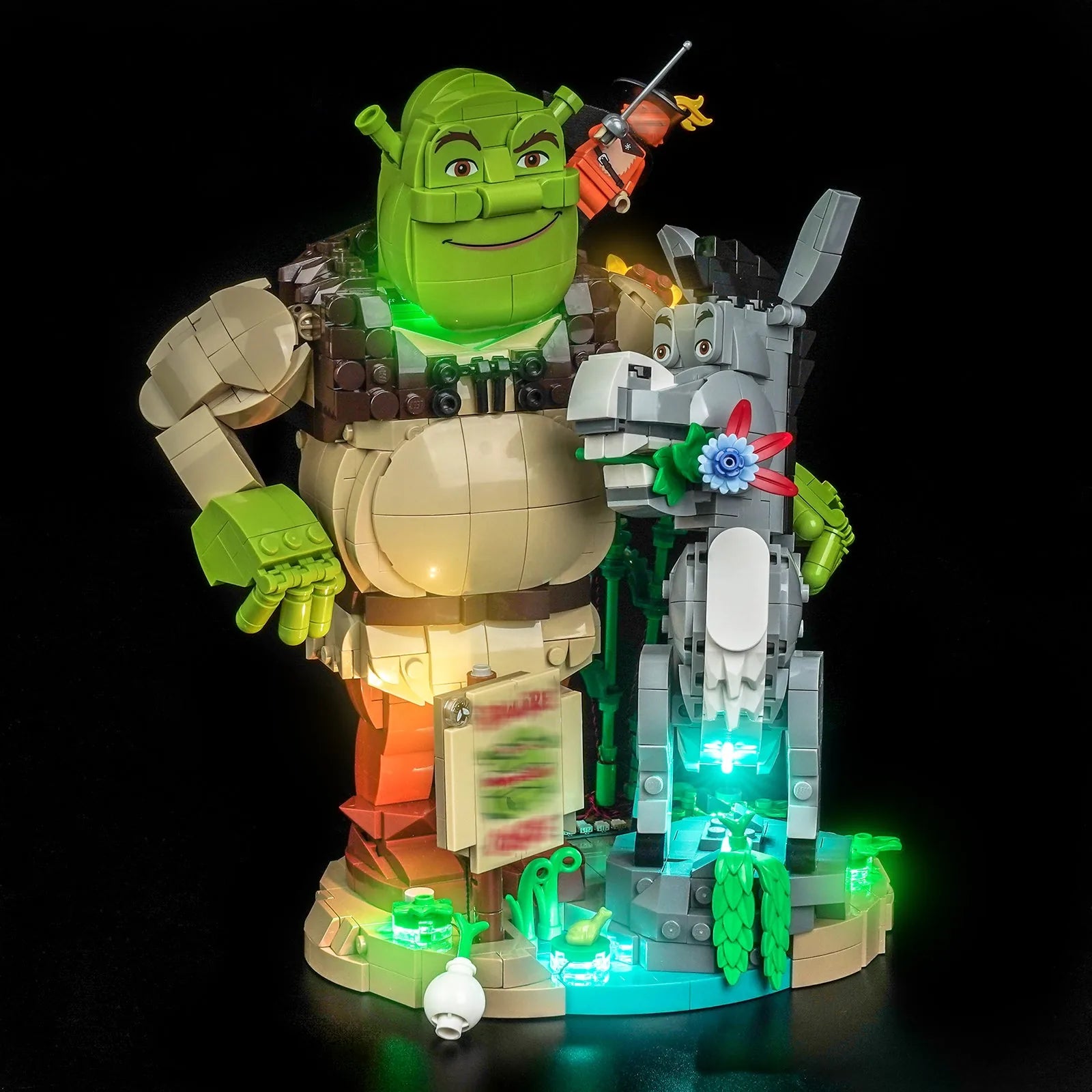 Close-up of LED lights on LEGO Shrek Donkey and Puss in Boots #72423