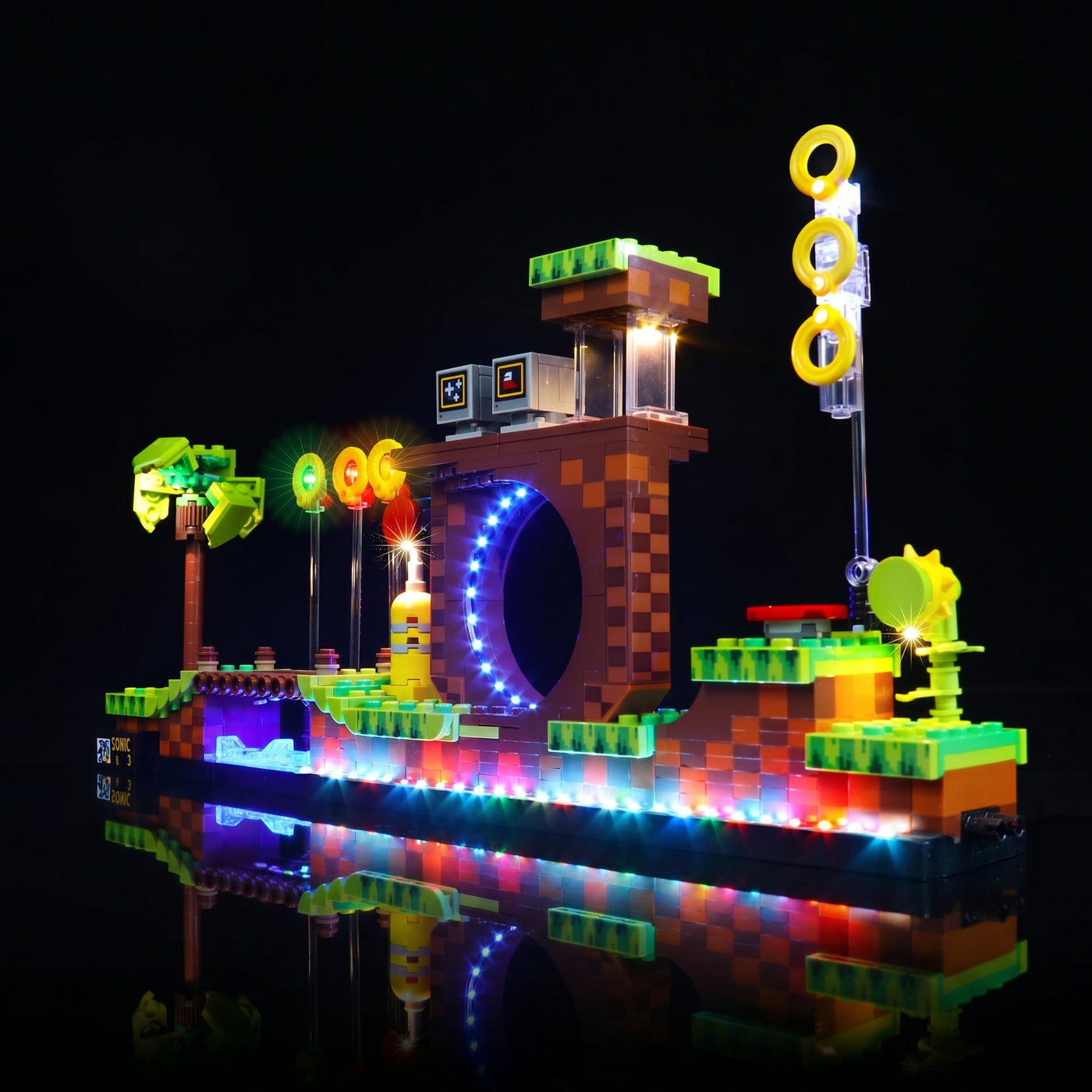 display light kit for LEGO® Sonic the Hedgehog #21331, warm LED glow detail