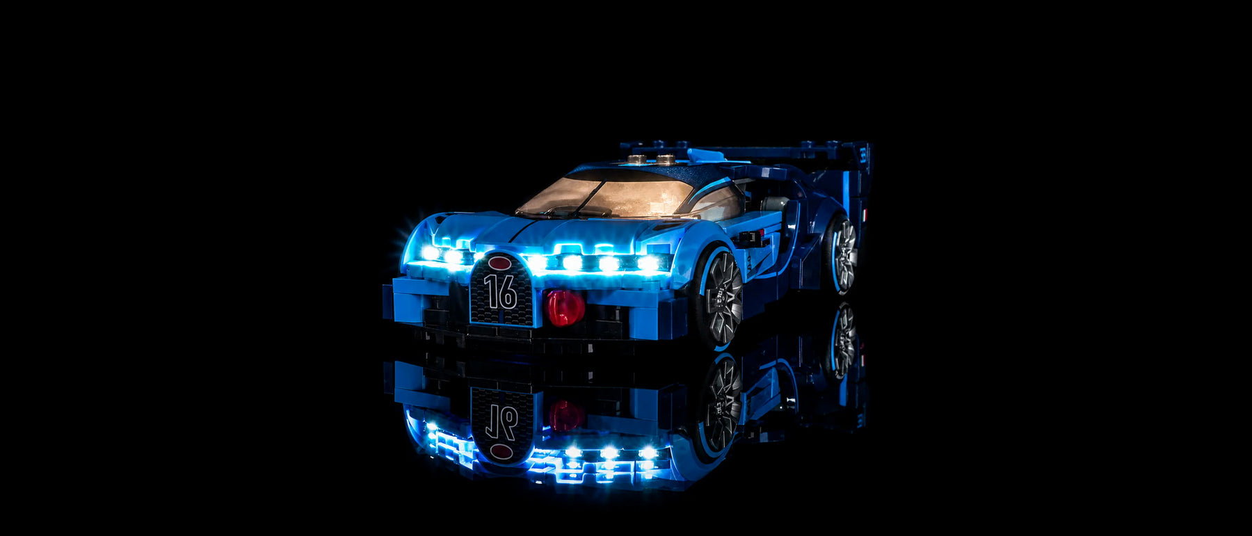 Kit LED pour LEGO® Hypercar Bugatti Vision GT #77253 — lit with the LED light kit