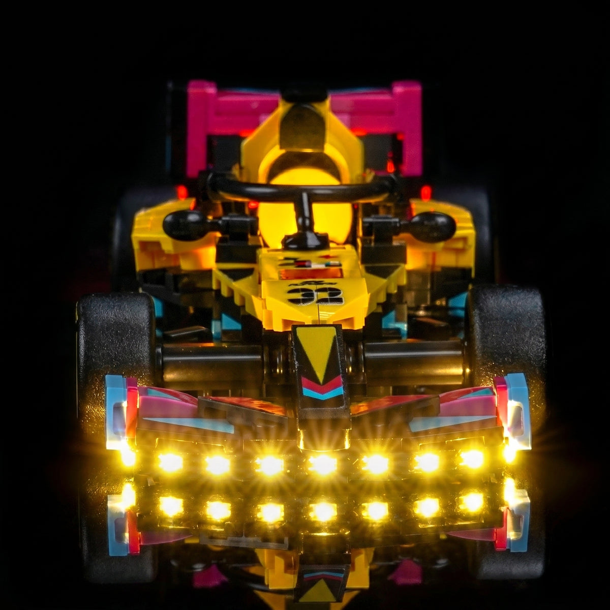 LEGO® Speed Champions F1 ACADEMY Race Car #77258 — before-and-after lighting (LED lighting kit)
