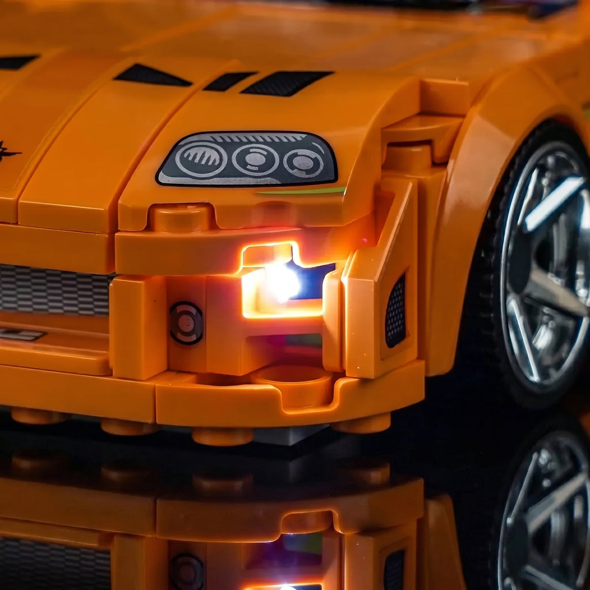 LEGO® Speed Champions Fast and Furious Toyota Supra MK4 #77260 — before-and-after lighting (USB-powered LED light kit)