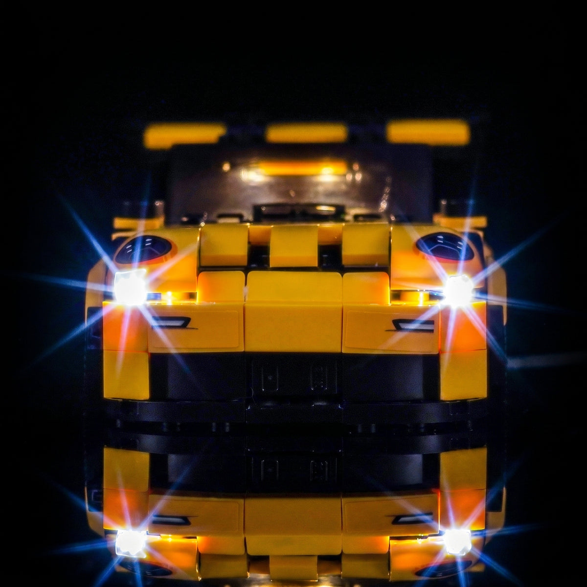 LEGO® Speed Champions Porsche 911 GT3 RS Super Car #77239 — brightened interior detail (RGB LED light kit)