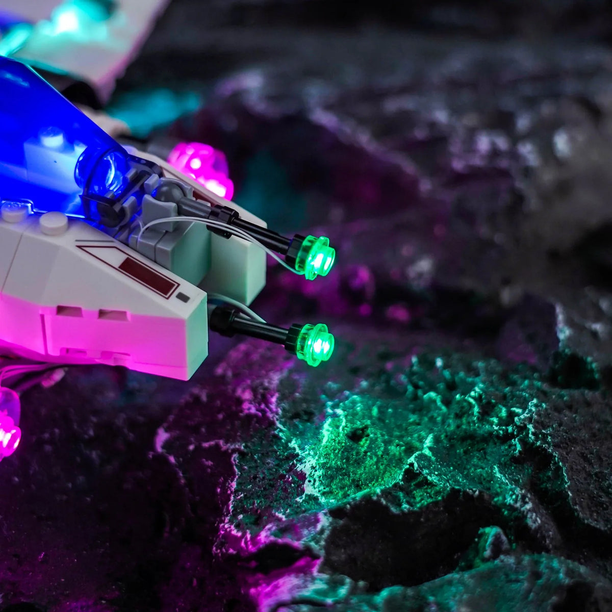 LEGO® Star Wars ARC-170 Starfighter #75402 LED kit powered on, with the light kit