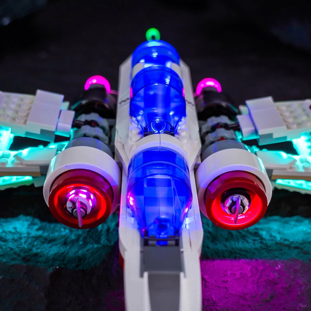 light kit for LEGO® Star Wars ARC-170 Starfighter #75402, night-mode display glow