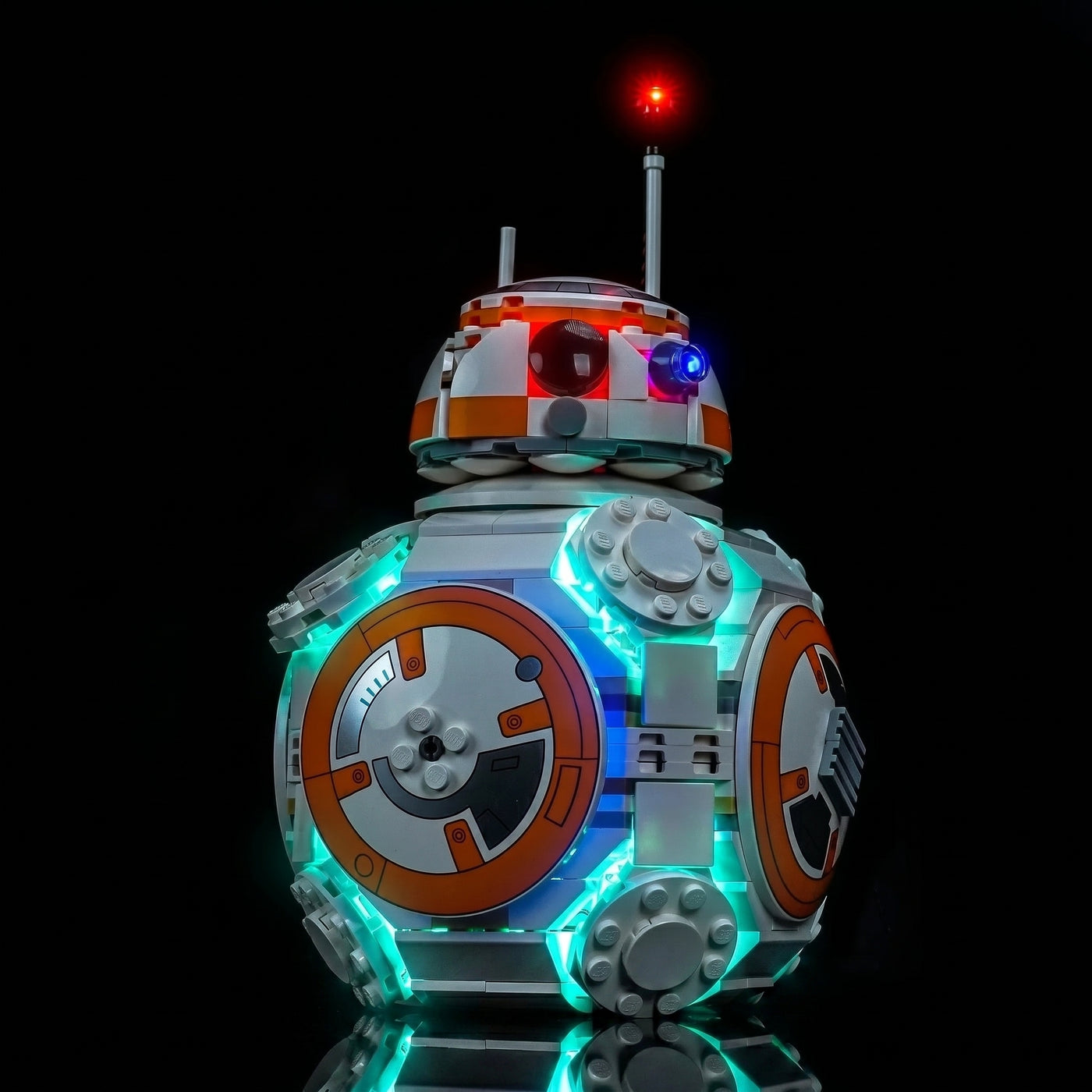 LEGO® Star Wars BB-8 Astromech Droid #75452 — brightened interior detail (USB-powered LED light kit)