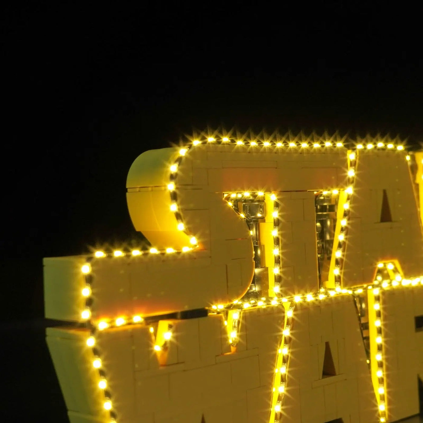 LEGO® Star Wars Brick-Built Star Wars Logo #75407 — lighting effect on the build (LED lighting kit)