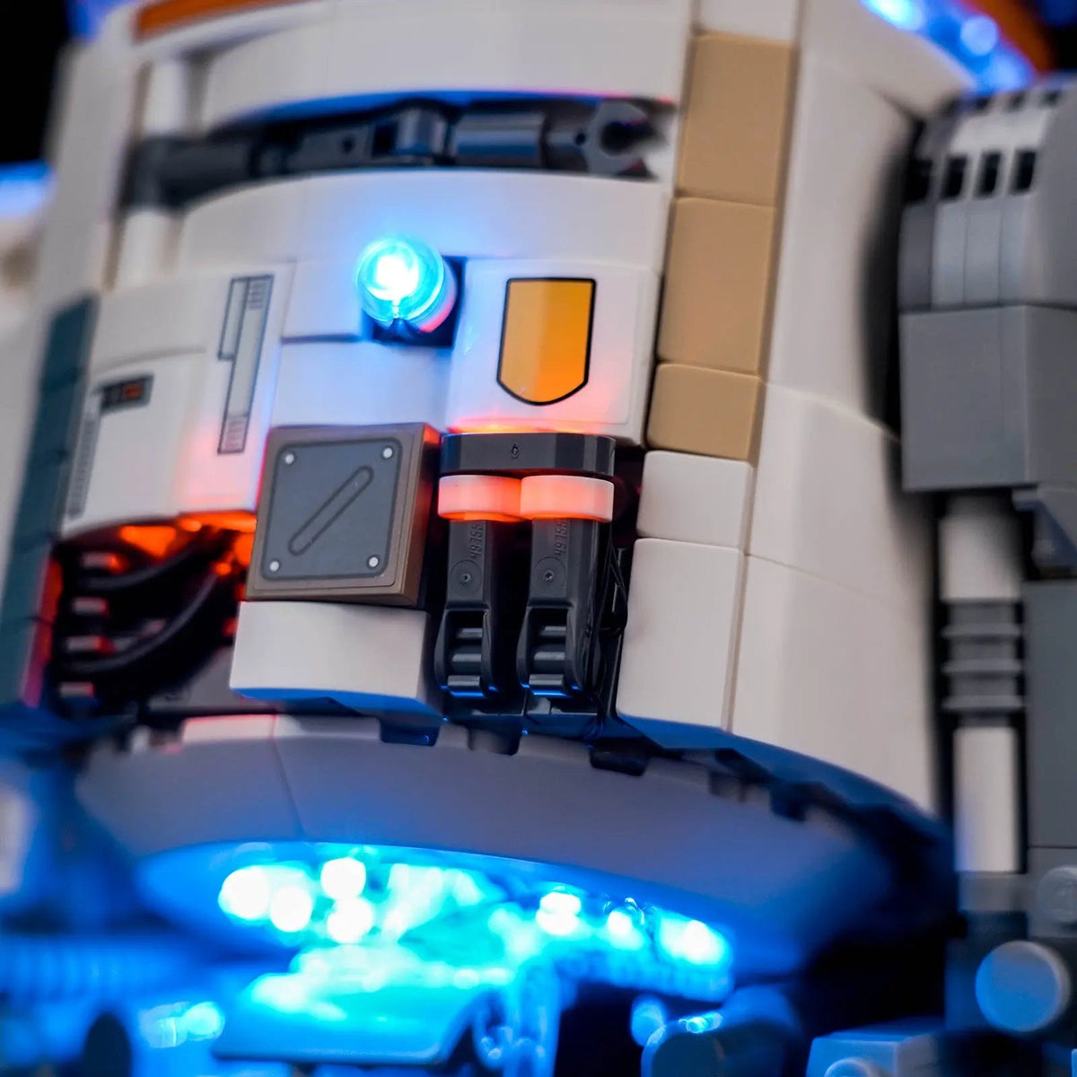 LEGO® Star Wars Chopper (C1-10P) Astromech Droid #75416 — LED strips and bricks detail (light kit)