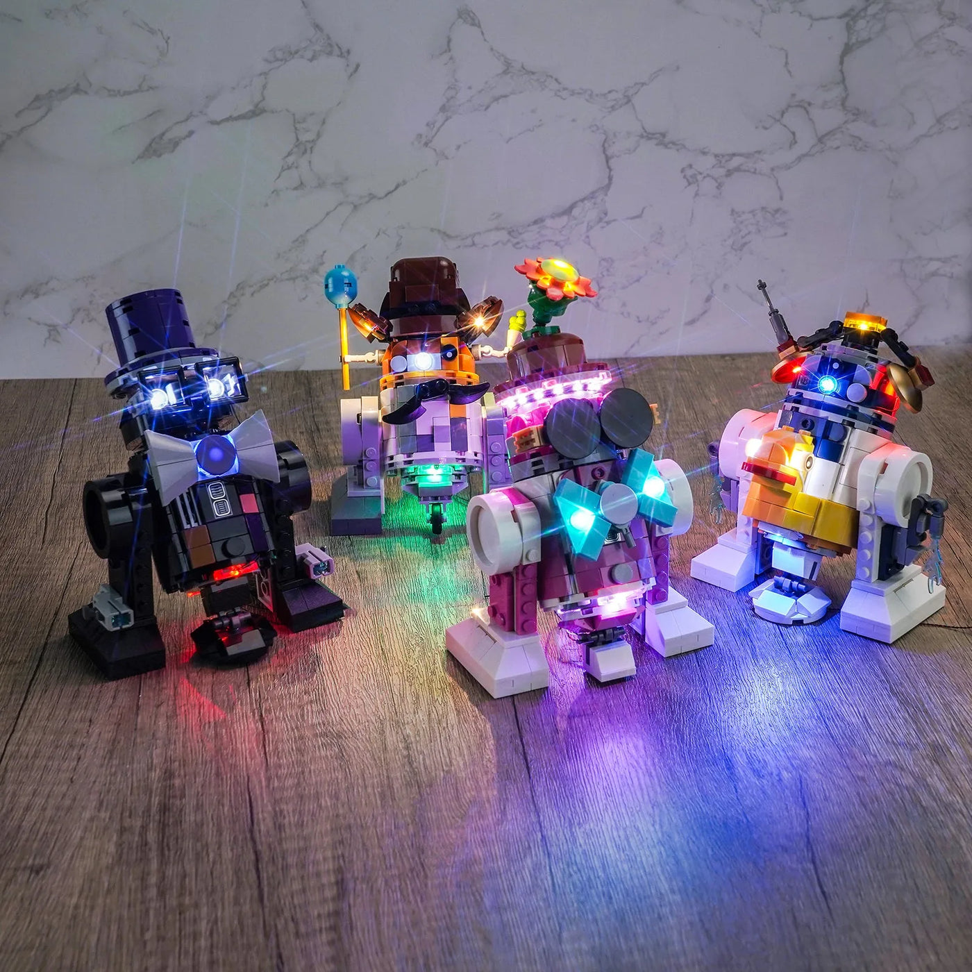 LEGO® Star Wars Creative Play Droid Builder #75392 night-mode display glow, with the DIY LED light kit