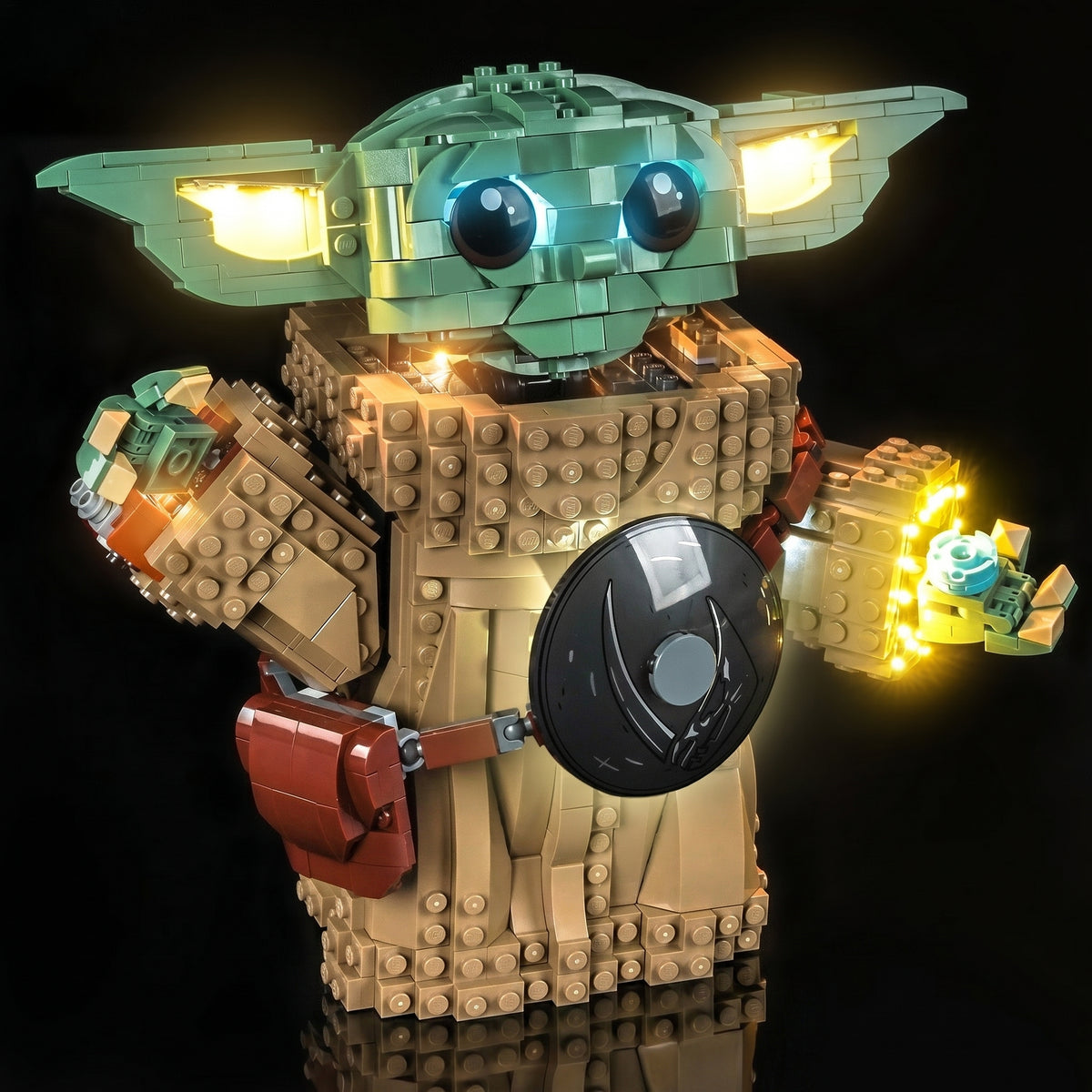 LEGO® Star Wars Grogu Mandalorian Apprentice #75446 — night-mode display glow (USB-powered LED light kit)