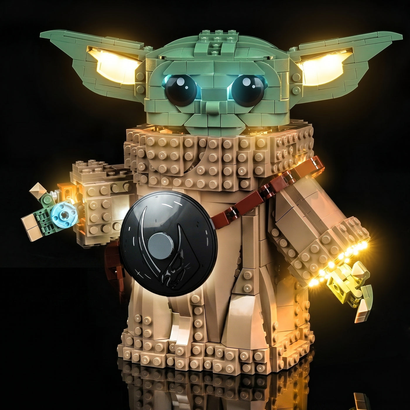 front view fully lit: Bright My Bricks light kit for LEGO® Star Wars Grogu Mandalorian Apprentice #75446
