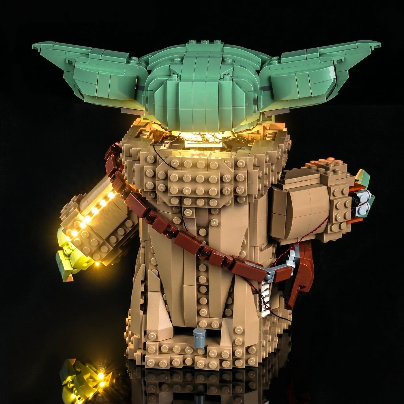 LEGO® Star Wars Grogu Mandalorian Apprentice #75446 — before-and-after lighting (custom LED lighting)