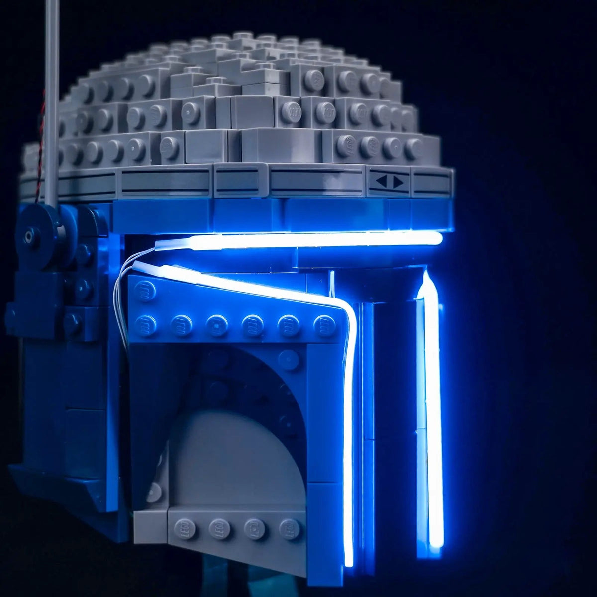 Bright My Bricks LED lights for LEGO® Star Wars Jango Fett Helmet #75408 — showcase lighting view