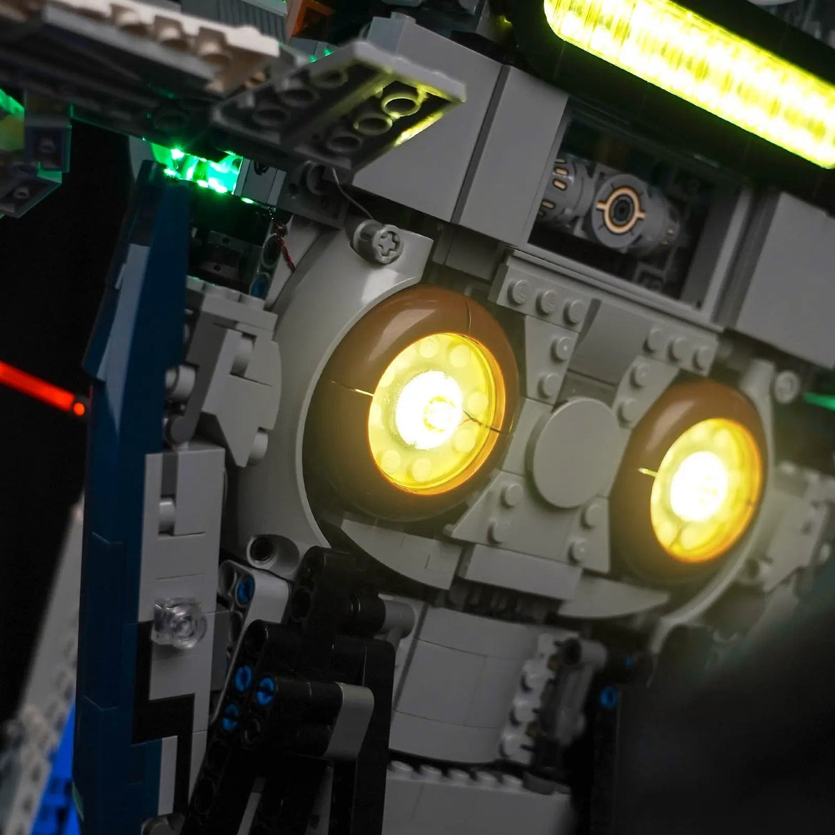 LEGO® Star Wars Jango Fett’s Firespray-Class Starship #75409 — warm LED glow detail (LED lighting kit)