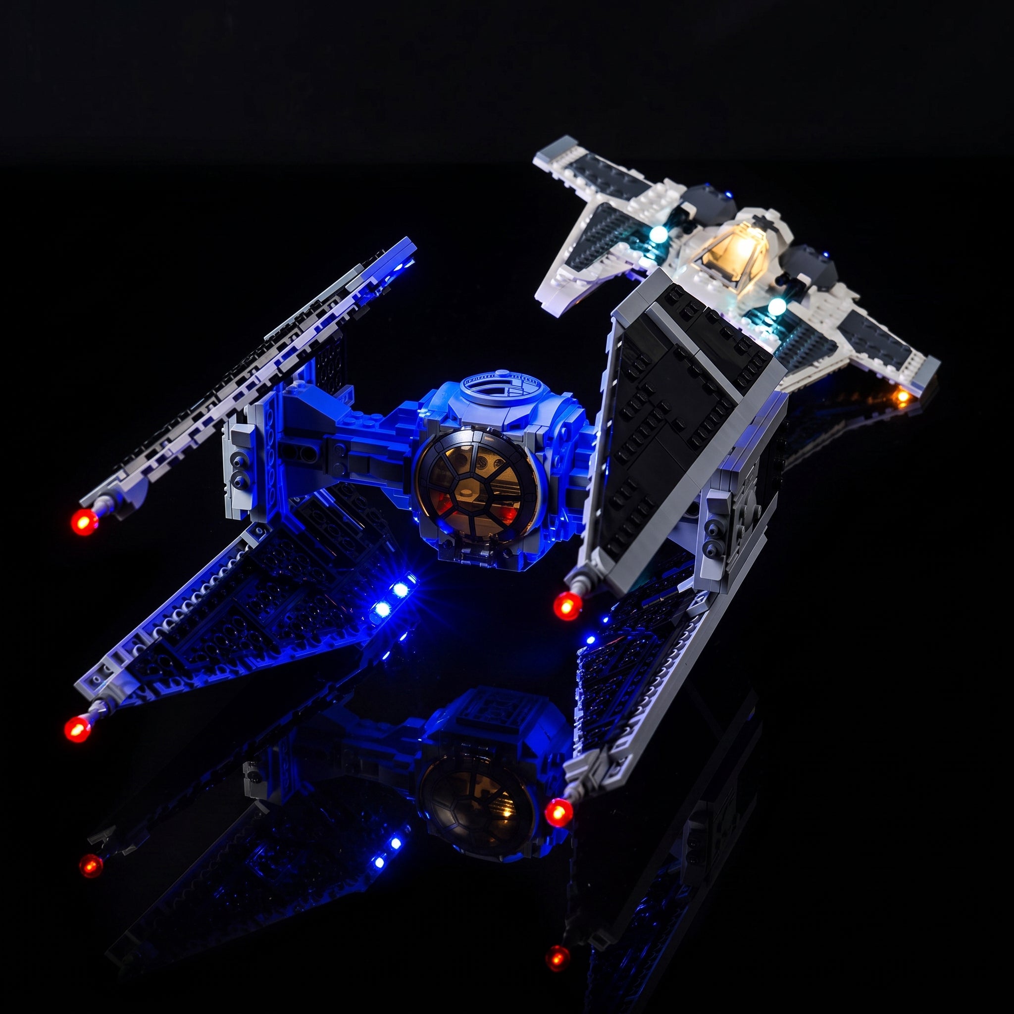 Light_Kit_for_LEGO_Star_Wars_Mandalorian_Fang_Fighter_vs_TIE_Interceptor_75348_Bright_My_Bricks_15