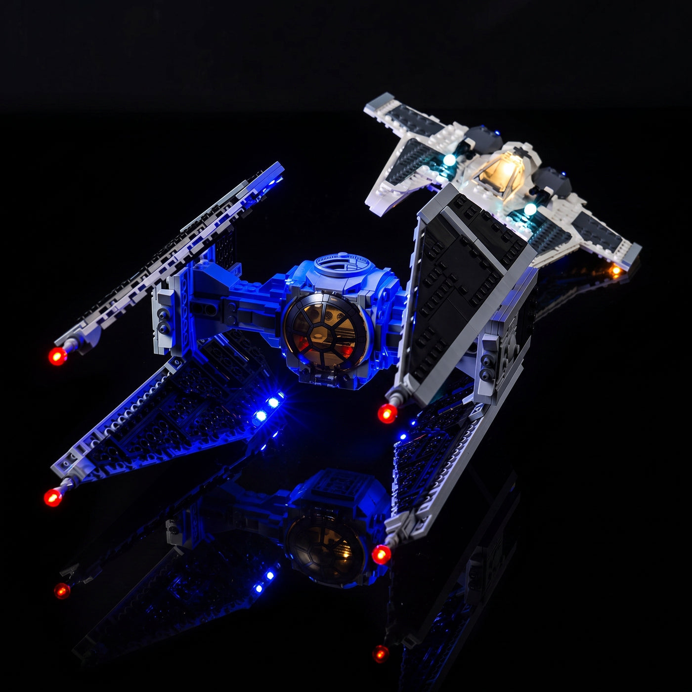 Light_Kit_for_LEGO_Star_Wars_Mandalorian_Fang_Fighter_vs_TIE_Interceptor_75348_Bright_My_Bricks_15