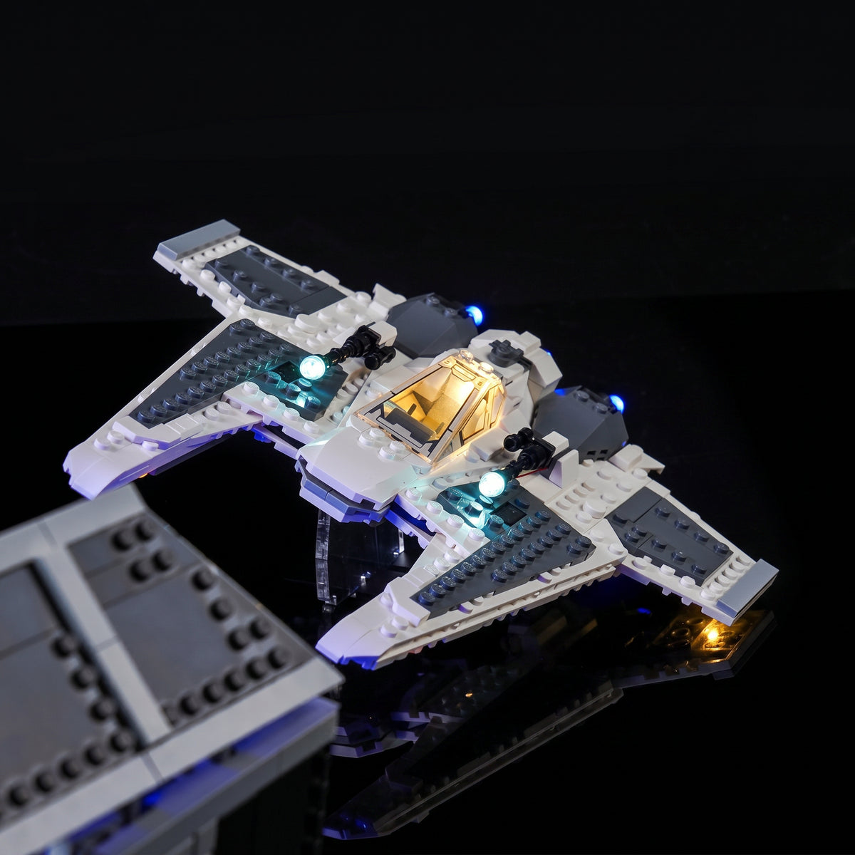 Light_Kit_for_LEGO_Star_Wars_Mandalorian_Fang_Fighter_vs_TIE_Interceptor_75348_Bright_My_Bricks_17