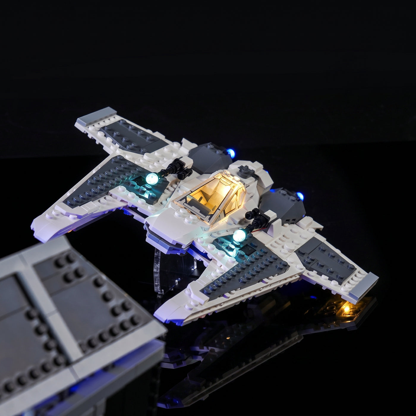 Light_Kit_for_LEGO_Star_Wars_Mandalorian_Fang_Fighter_vs_TIE_Interceptor_75348_Bright_My_Bricks_17