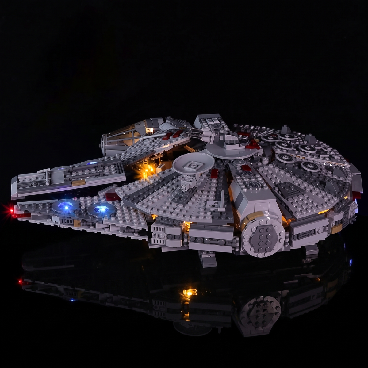 Light_Kit_for_LEGO_Star_Wars_Millennium_Falcon_75257_Bright_My_Bricks_2