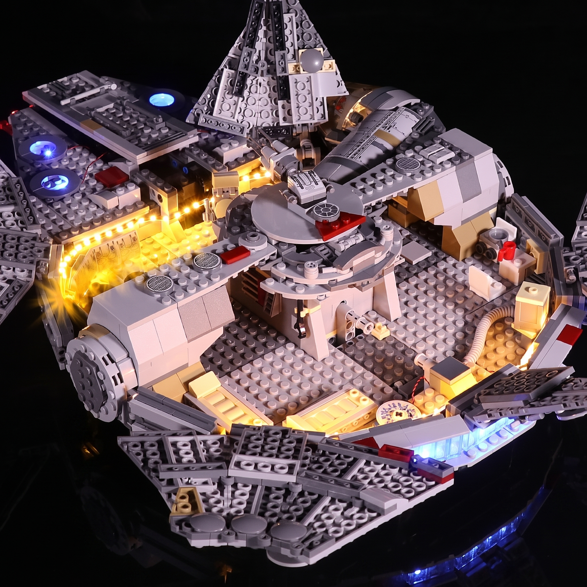 Light_Kit_for_LEGO_Star_Wars_Millennium_Falcon_75257_Bright_My_Bricks_9