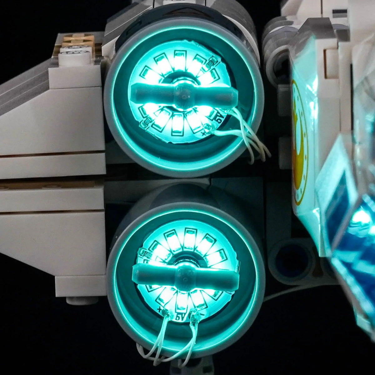 LEGO® Star Wars New Republic X-Wing Starfighter #75460 — warm LED glow detail (premium LED light kit)