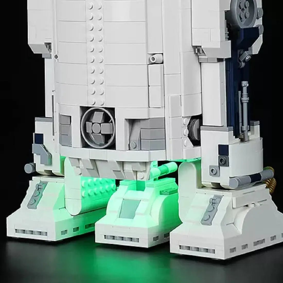 Bright My Bricks LED light kit for LEGO® Star Wars R2-D2 #75308 — display lighting in a dark room
