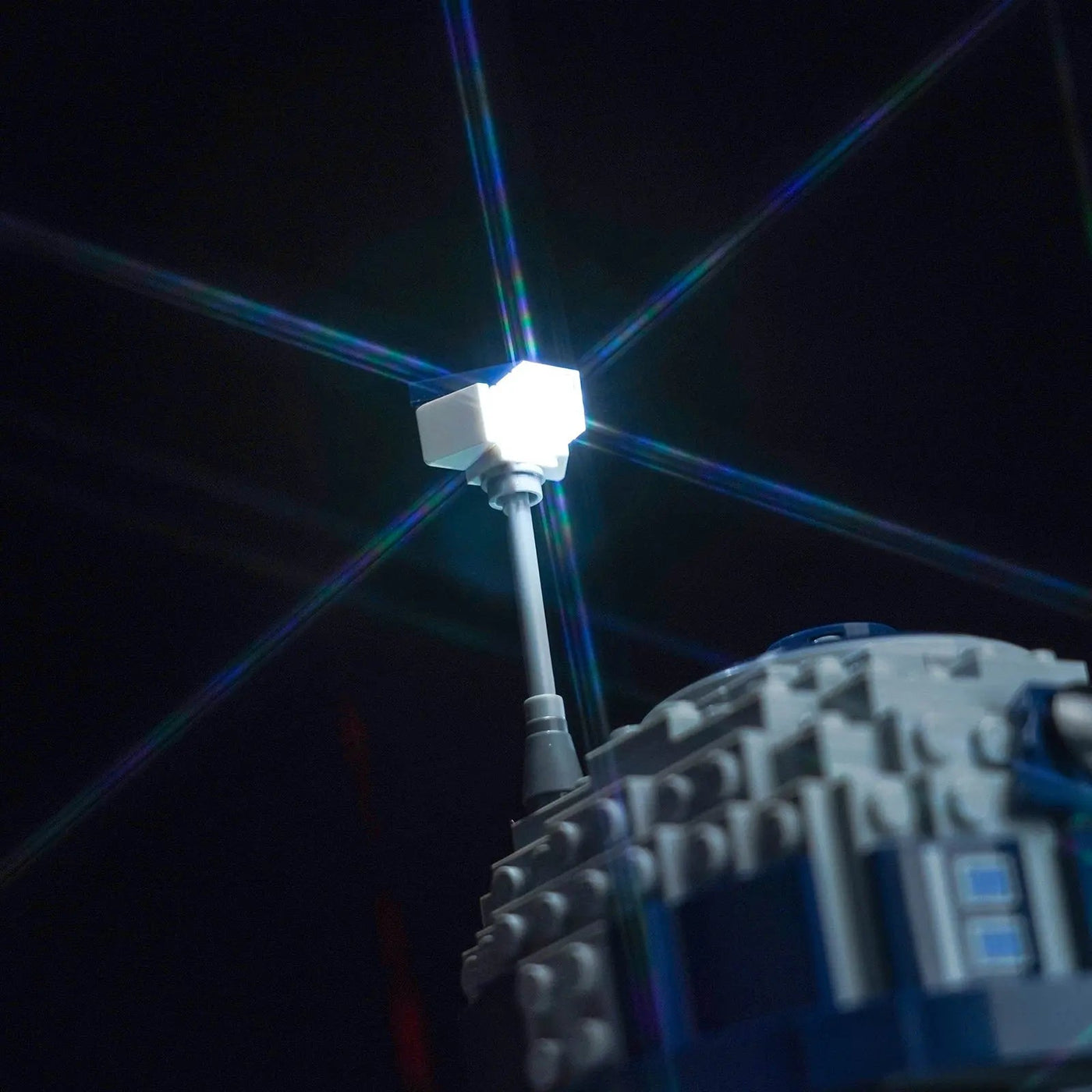 Bright My Bricks DIY LED light kit for LEGO® Star Wars R2-D2 #75379 — LED strips and bricks detail